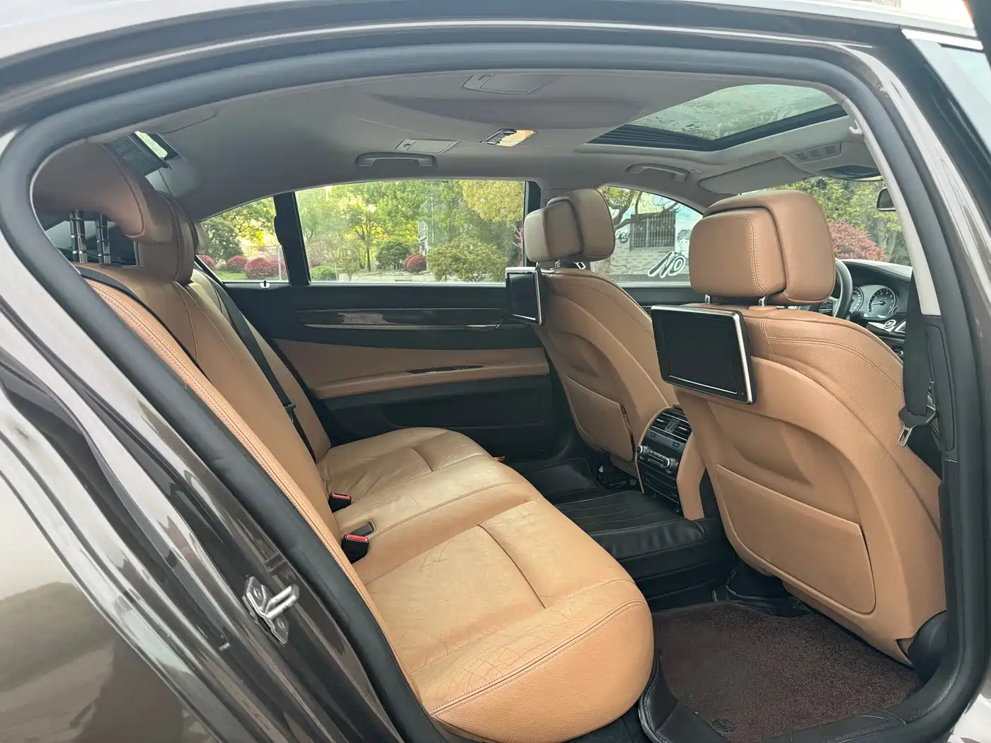 BMW 7 Series 2013 Model 730Li Luxury фото 7