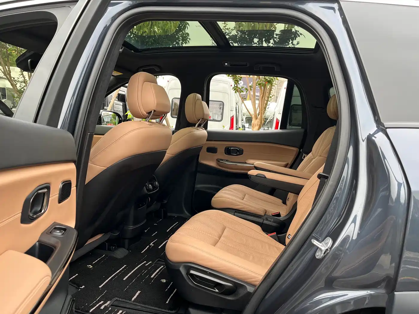 NIO ES8 2021 2020 Model 580KM Signature Edition 6-Seater
