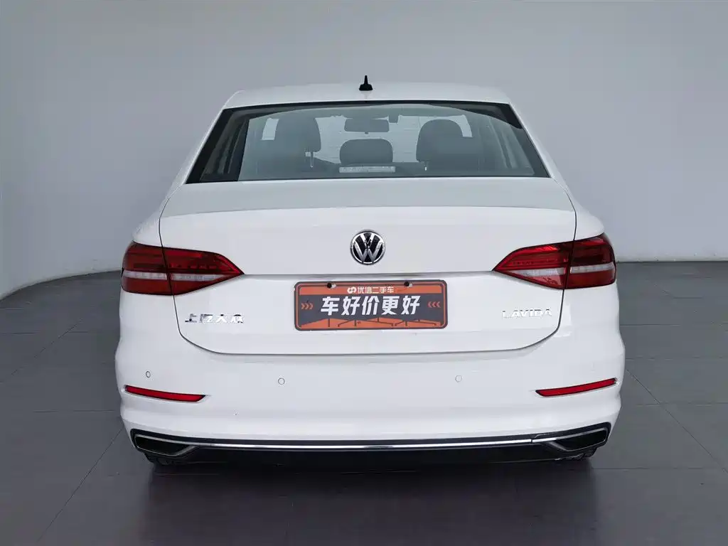 Volkswagen Lavida 2018 1.5L Manual Comfort Edition China V фото 4