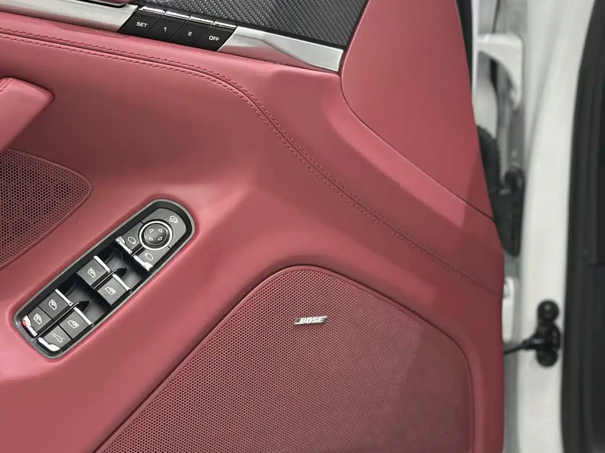 Porsche Panamera 2014 Panamera 3.0T фото 8