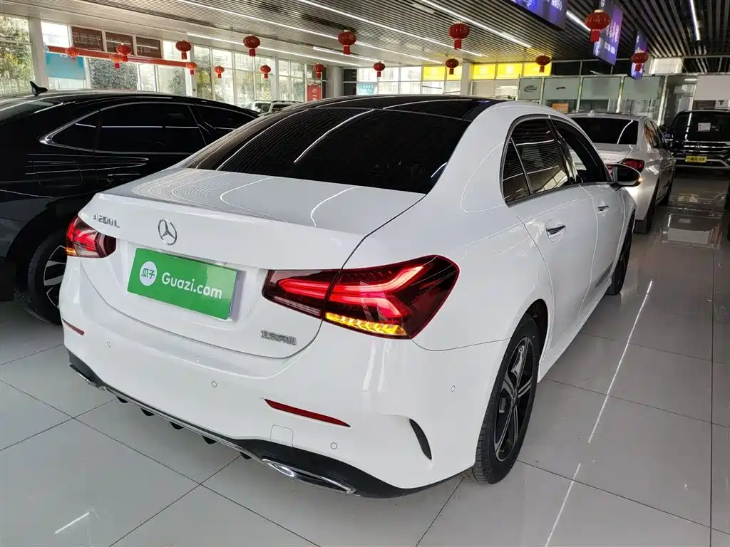 Mercedes-Benz A-Class 2022 Facelift III A 200 L Sport Sedan Fashion фото 5