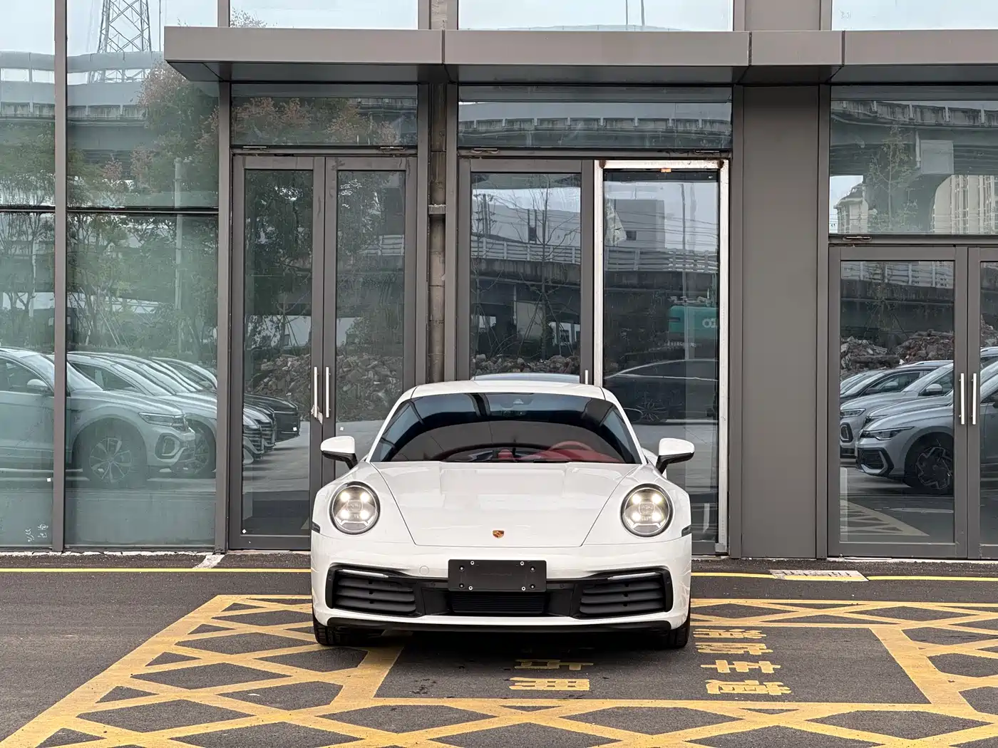 Porsche 911 2023 Carrera 3.0T фото 2