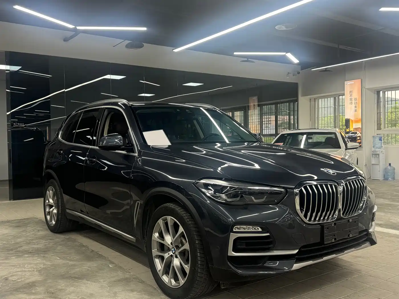 BMW X5 (Import) 2020 xDrive30i X Design Package фото 3