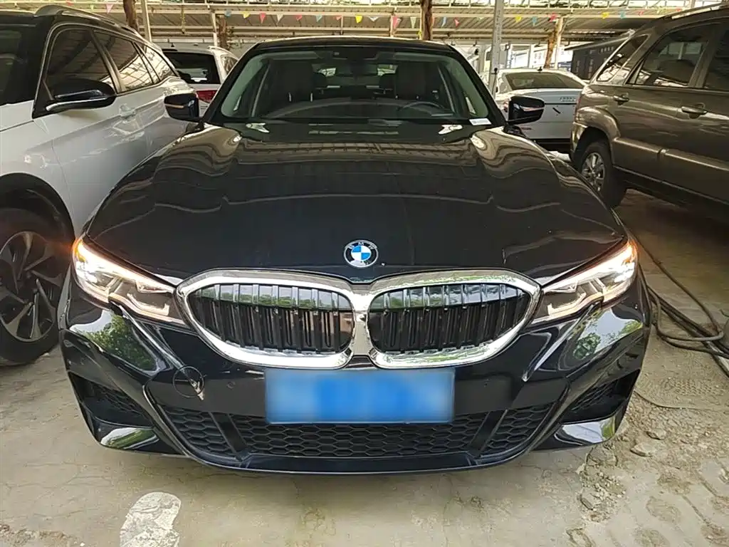 BMW 3-SERIES