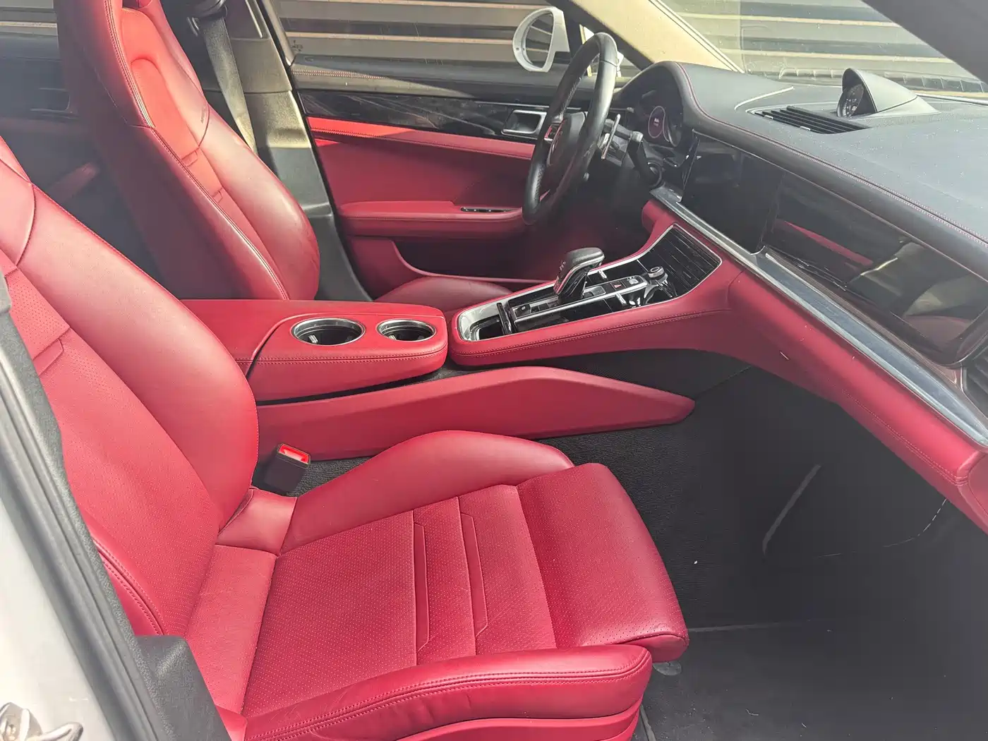 Porsche Panamera, миниатюра 15