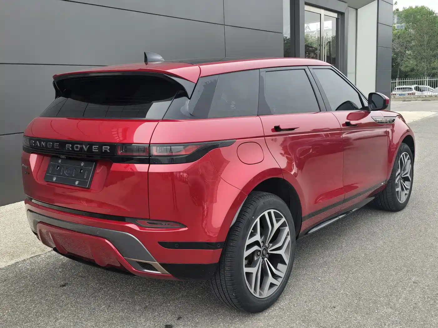 Land Rover Range Rover Evoque 2020 249PS R-DYNAMIC S Sport Edition фото 6