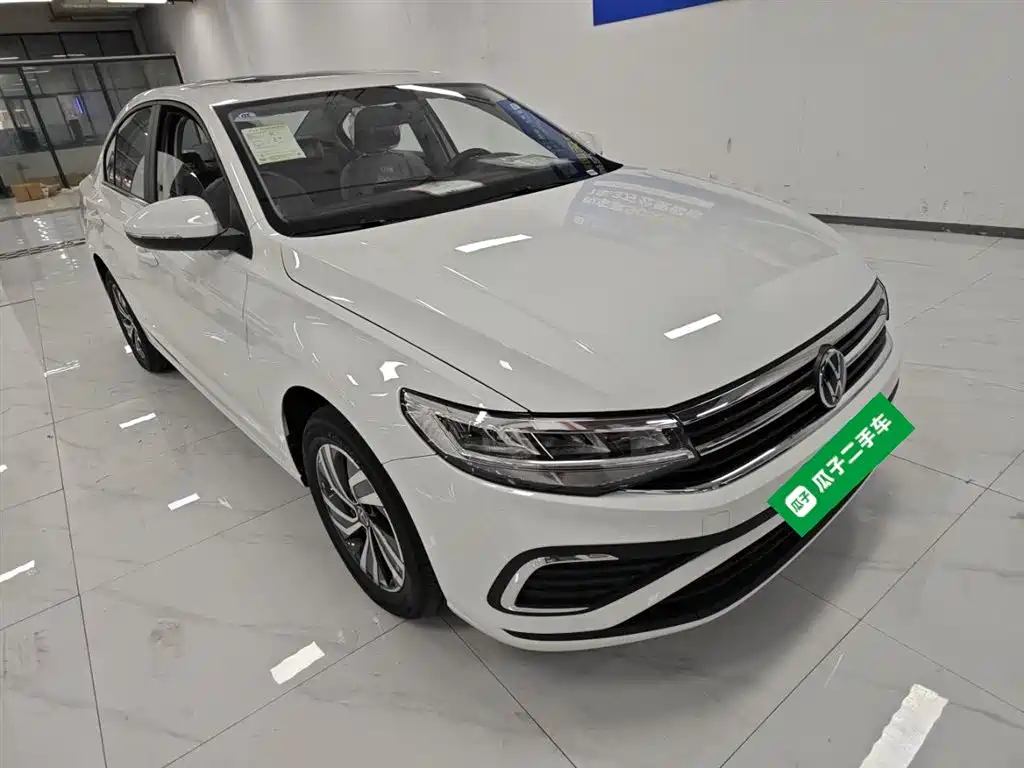 Volkswagen Bora 2025 Facelift 200TSI DSG Navigation Edition фото 22