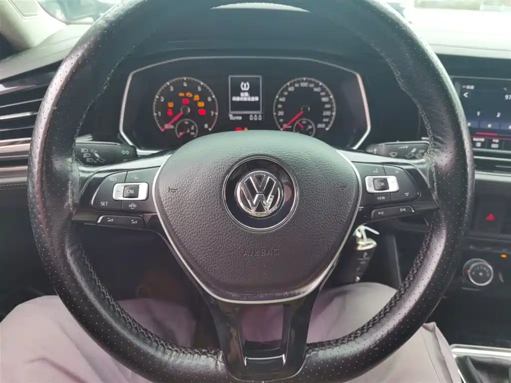 Volkswagen Sagitar 2019 200TSI DSG Comfort Edition China VI фото 7