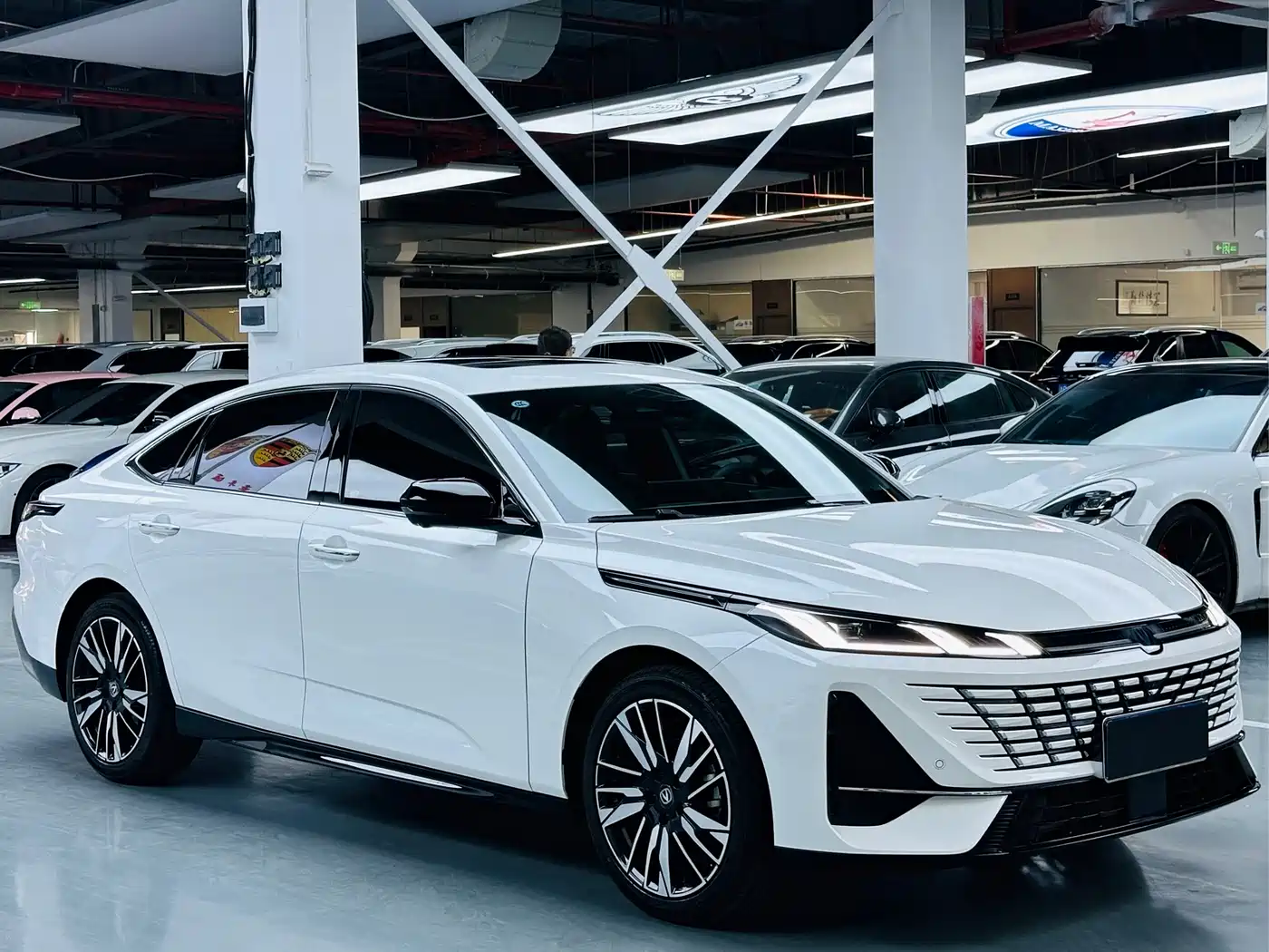 Changan Eado 2025 2025 Model Year Facelift 1.5T 500Bar Premium Edition
