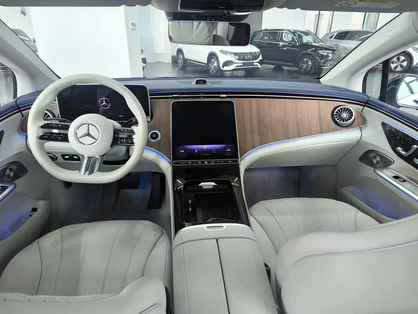 Mercedes-Benz EQE 2025 2025 500 4MATIC Pioneer
