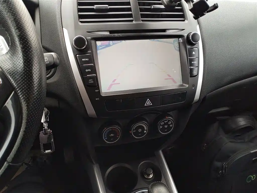 Peugeot 4008 (Import) 2013 2.0L 2WD Progressive фото 5