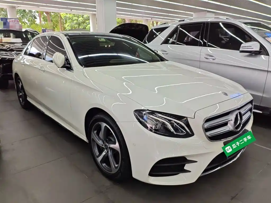 Mercedes-Benz E-Class 2018 E 300 L Sport Fashion фото 4