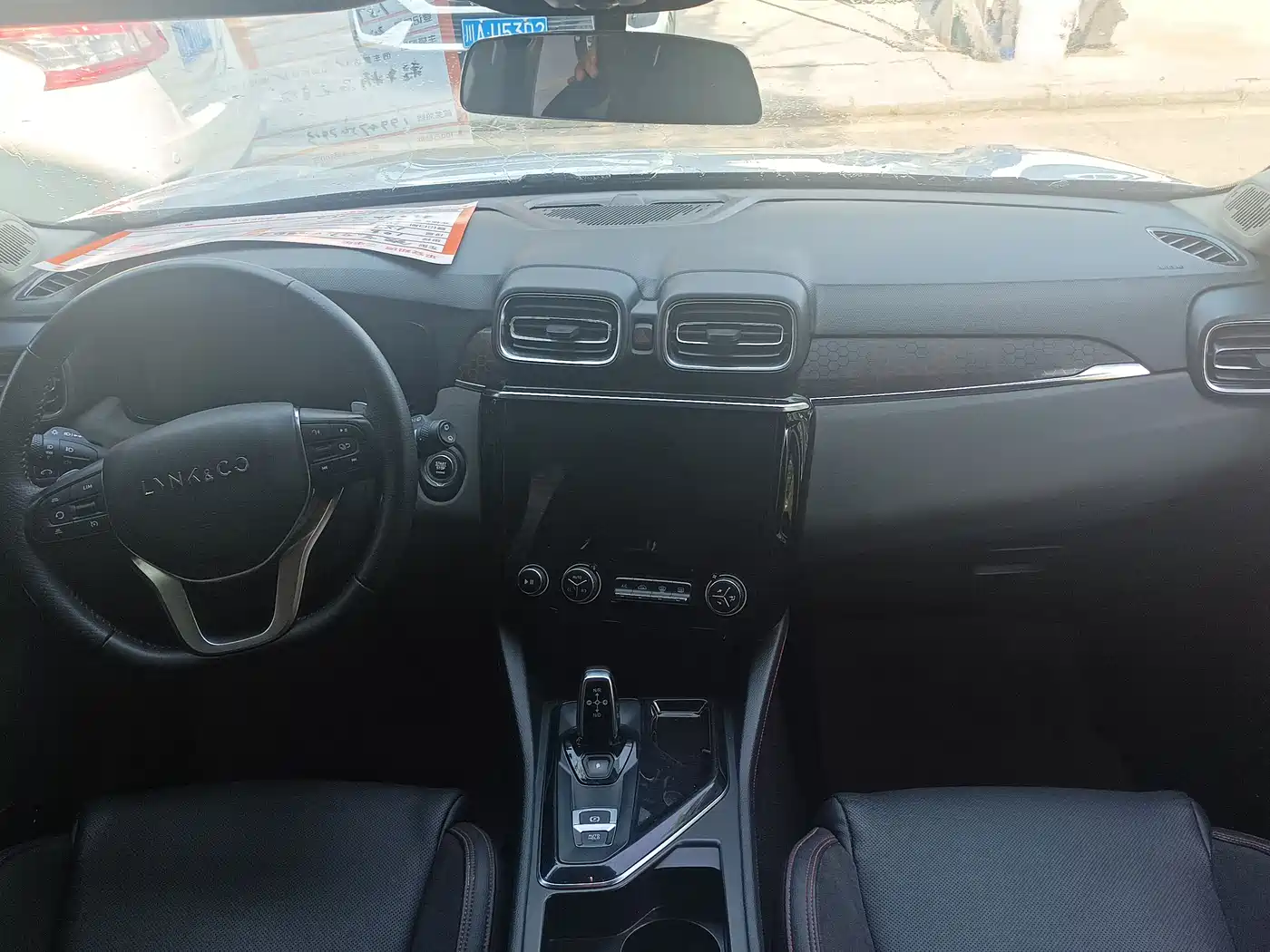 Lynk & Co 02 2018 1.5T DCT 2WD Shine Edition China V фото 7