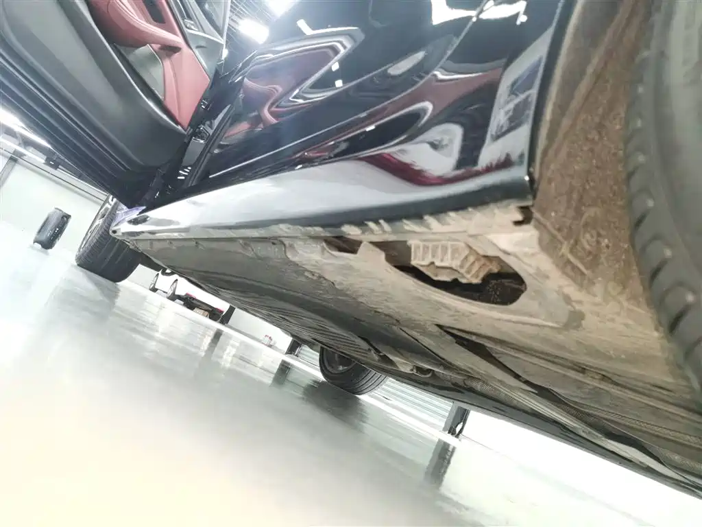 BMW 5 Series 2023 530Li Premium M Sport Package фото 22