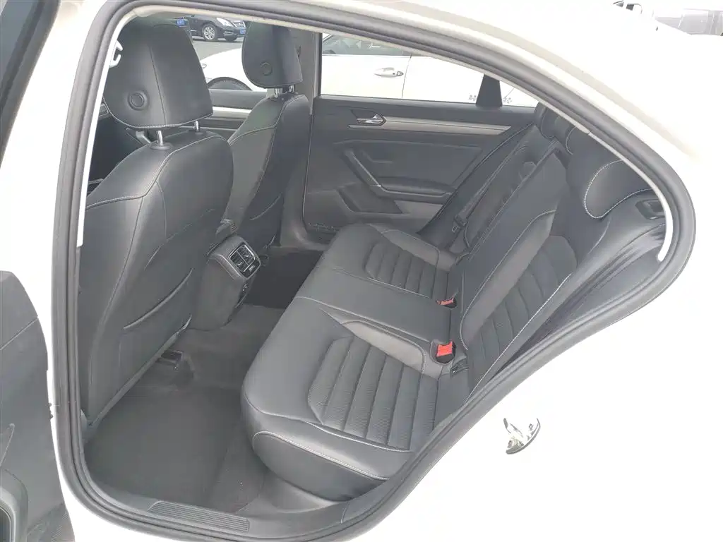 Volkswagen Lamando 2021 Facelift 280TSI DSG Comfort Edition фото 17