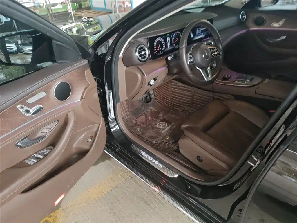Mercedes-Benz E-Class 2020 E 260 L фото 16