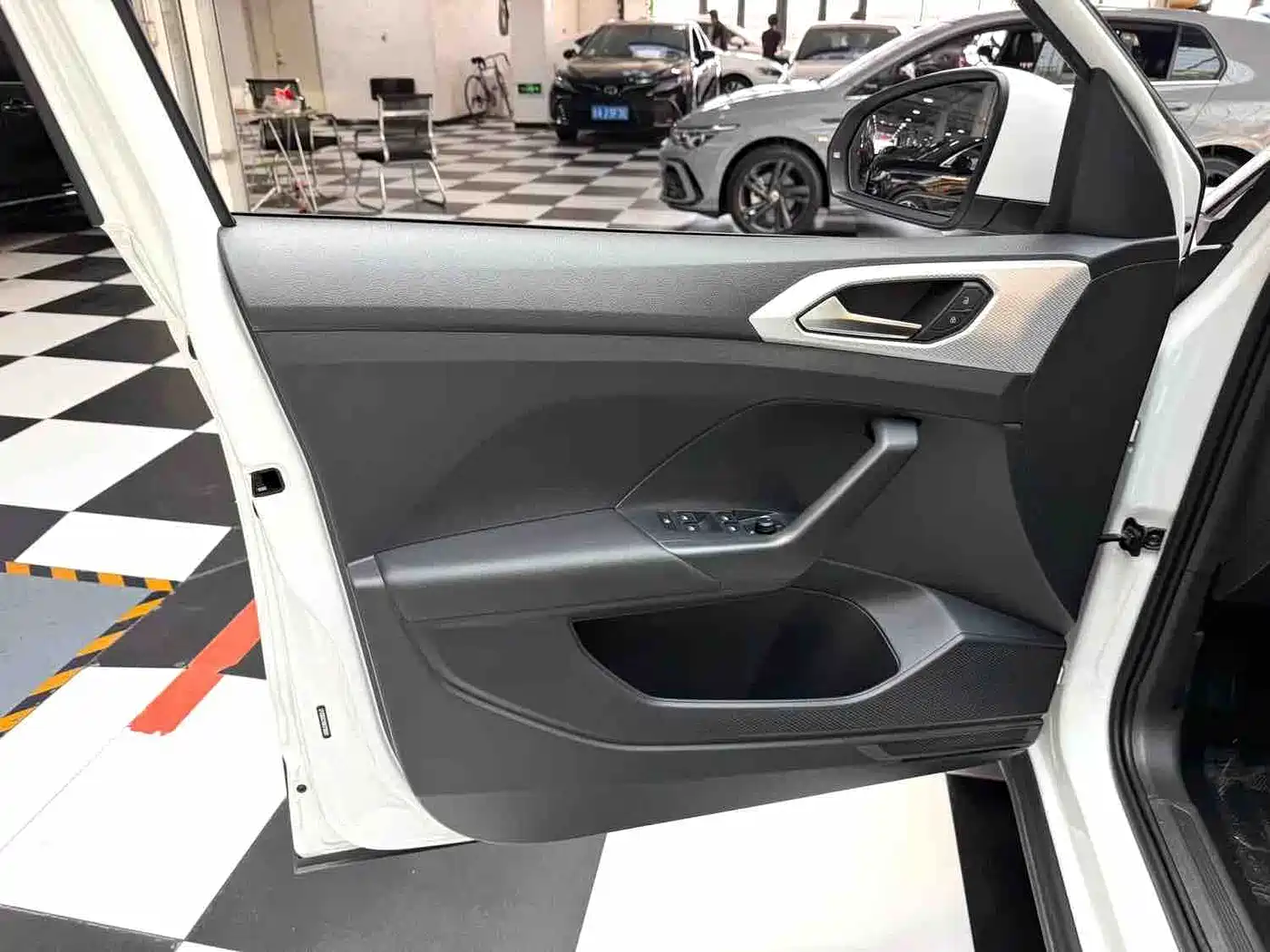 Volkswagen Tanying, миниатюра 7