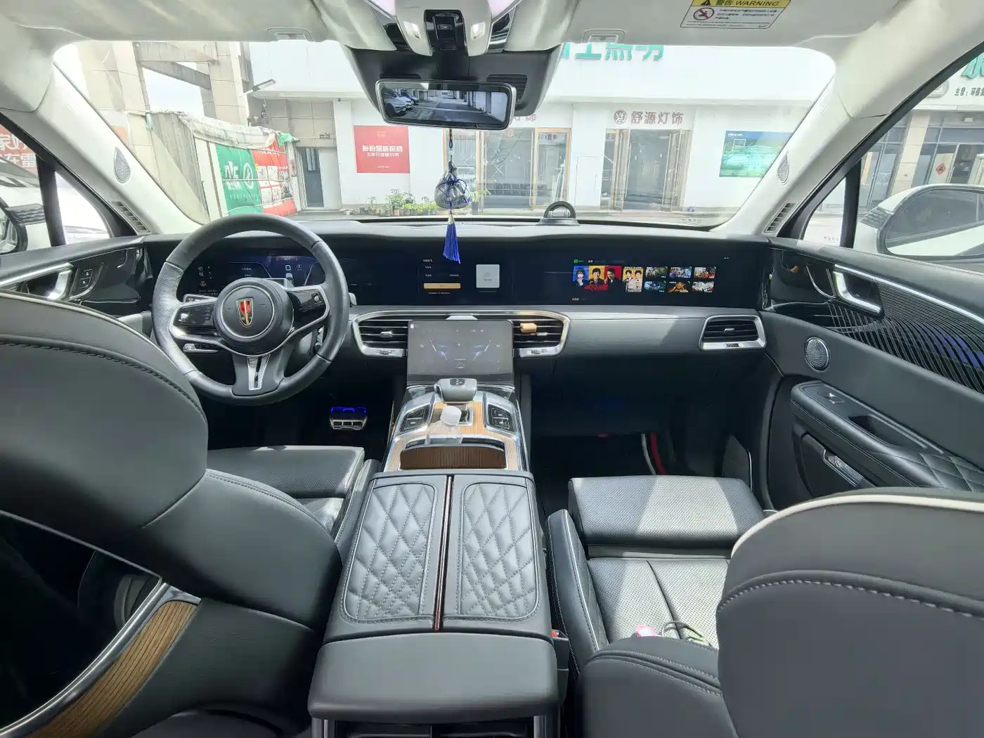 Hongqi E-HS9 2022 660km Qi Ling Edition (4-seater) фото 11