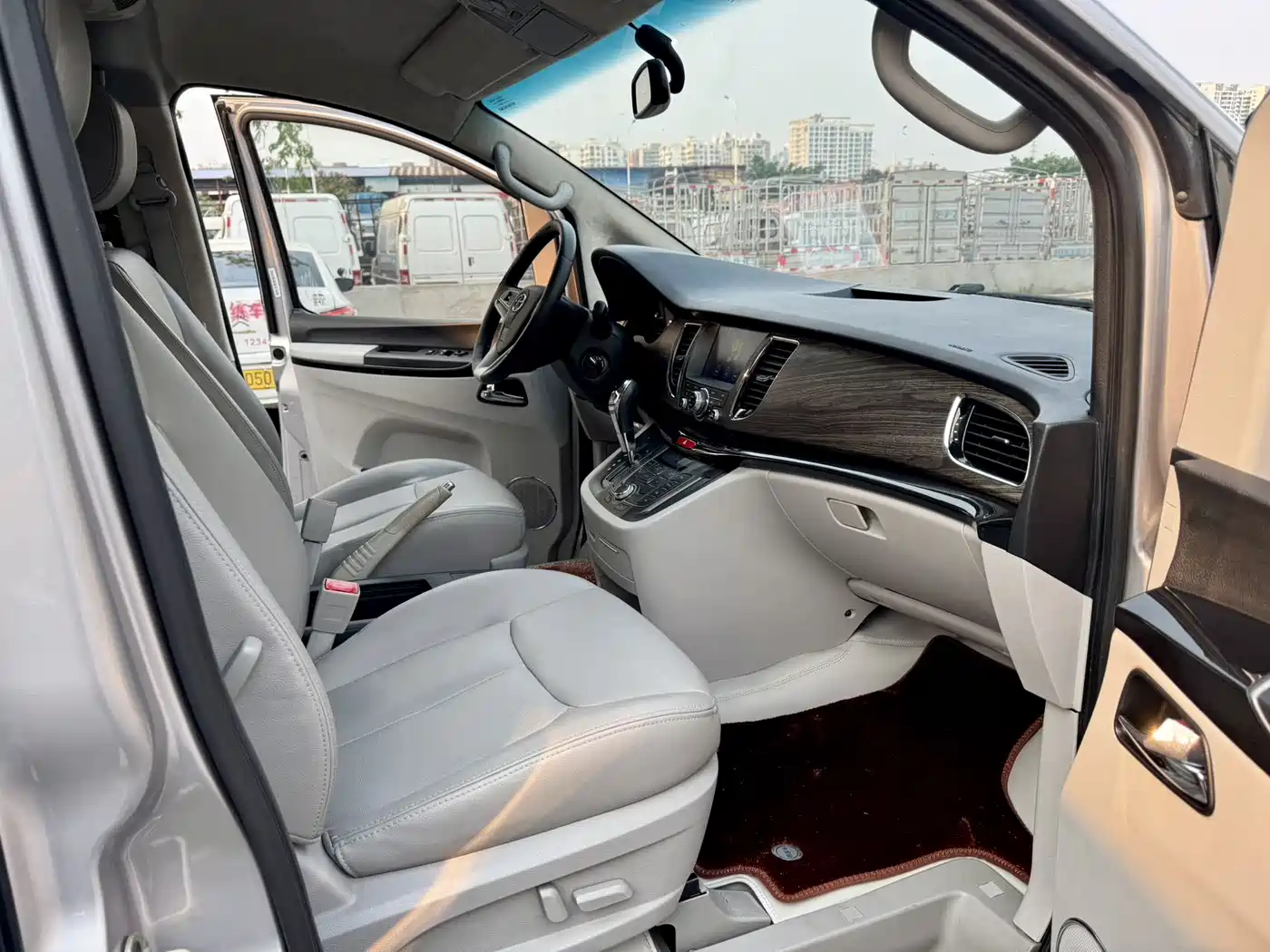 JAC Motors Refine M5 2016 2014 2.0T Gasoline Automatic Official Version