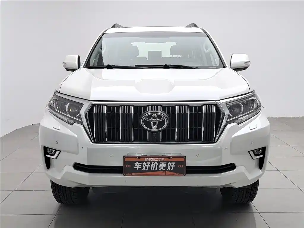 Toyota Prado 2018 3.5L Auto TX-L фото 3