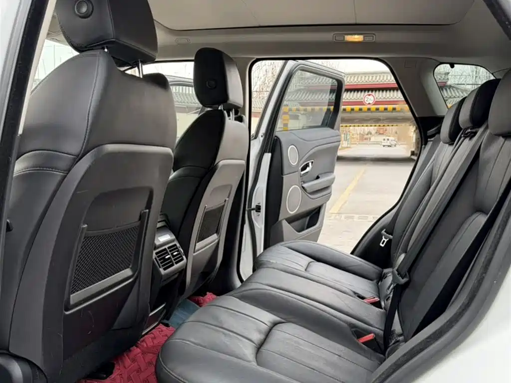 Land Rover Range Rover Evoque 2016 2.0T SE ZhiYao фото 12