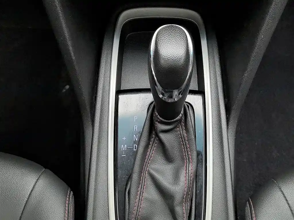 Chevrolet Monza 2020 Mild Hybrid RS 330T Automatic Smooth Edition фото 13