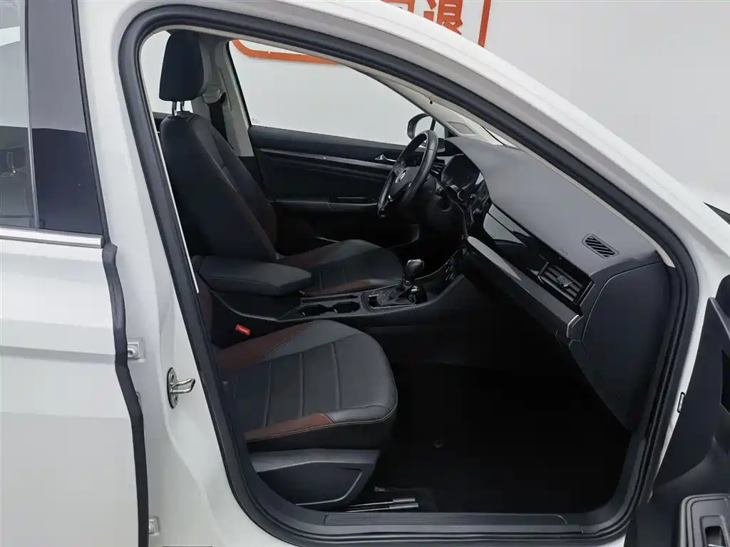 Volkswagen Bora 2019 Facelift 280TSI DSG Elite China VI фото 23