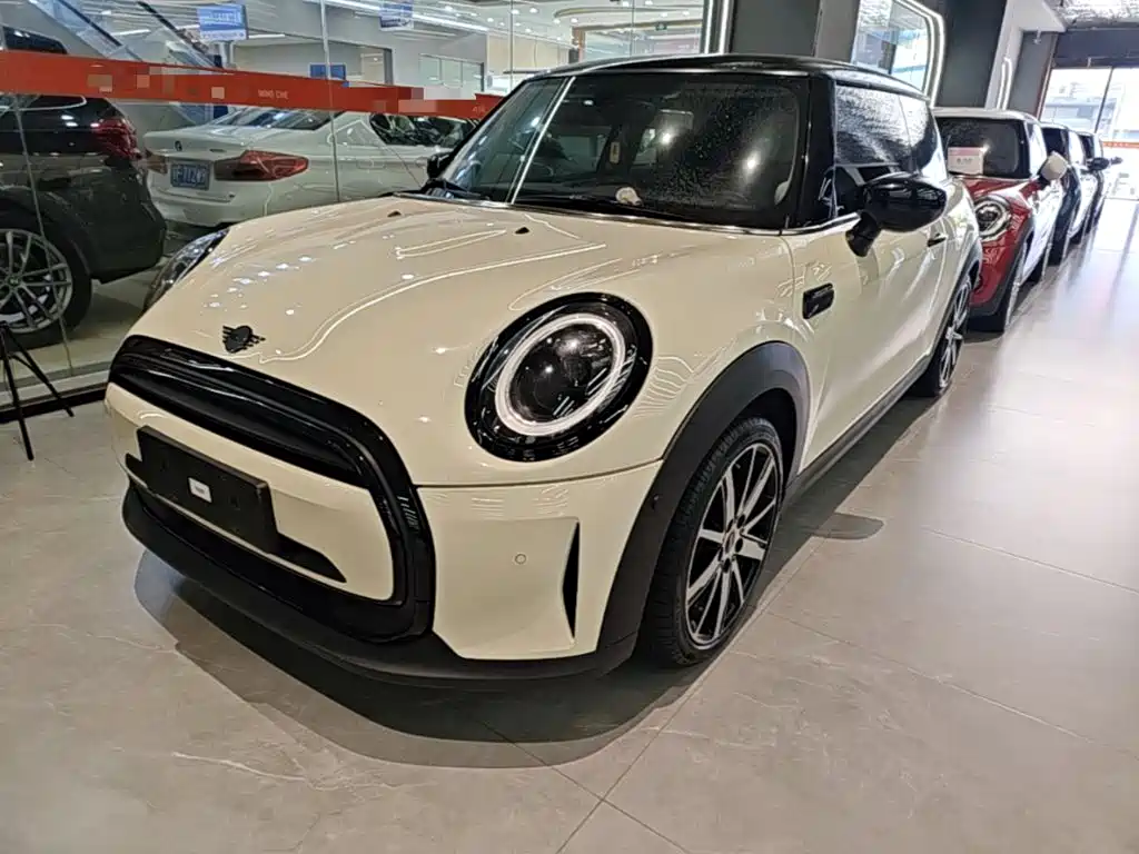 MINI 2023 1.5T COOPER Artist