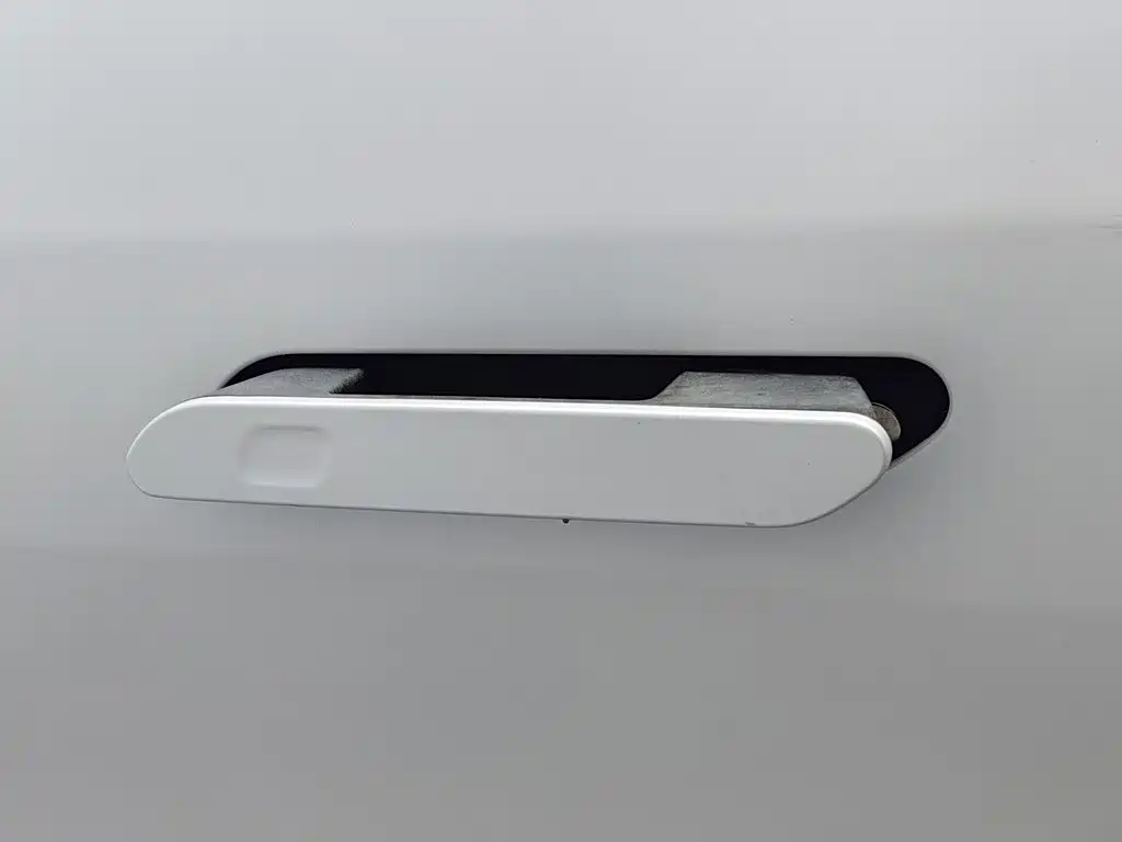Photo 18 - Ford Edge