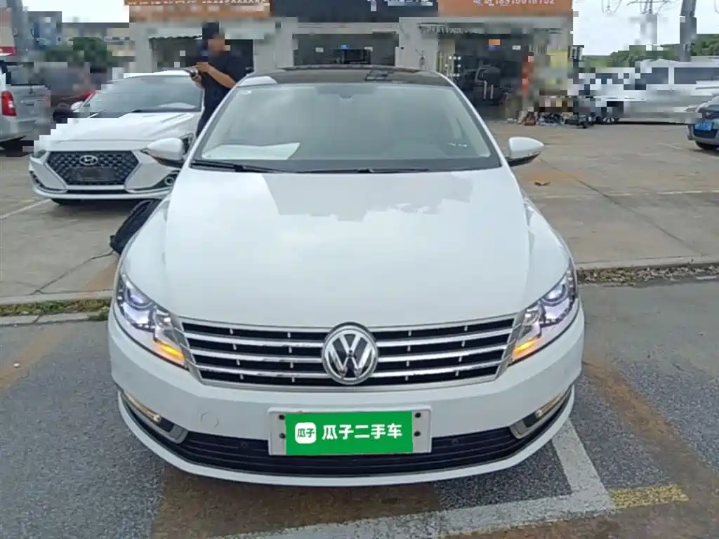 Volkswagen FAW-Volkswagen CC 2018 1.8TSI Luxury фото 3