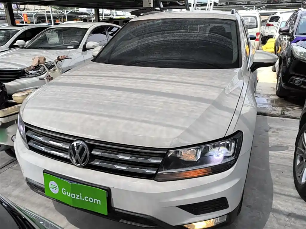 Volkswagen Tiguan L 2018 330TSI Automatic 2WD Trend Edition фото 3