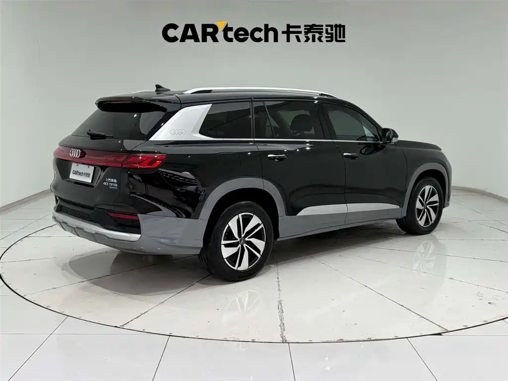 Audi Q6 2023 40 TFSI quattro Cloud View Yulin Package фото 11