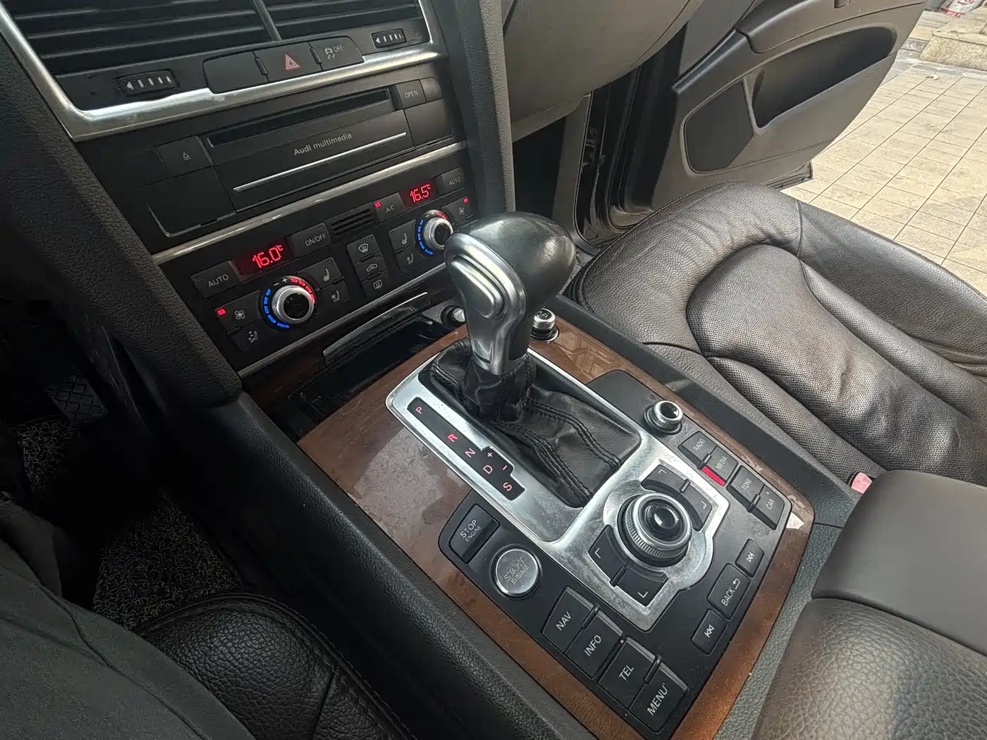 Audi Q7 2014 35 TFSI Progressive фото 23