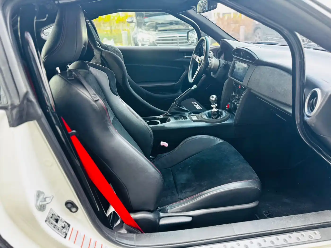 Subaru BRZ 2013 2.0i Manual Luxury фото 6