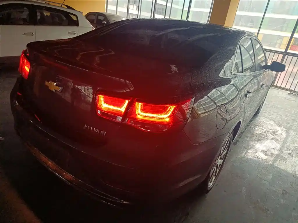 Chevrolet Malibu 2017 1.5T Automatic Luxury Edition фото 4