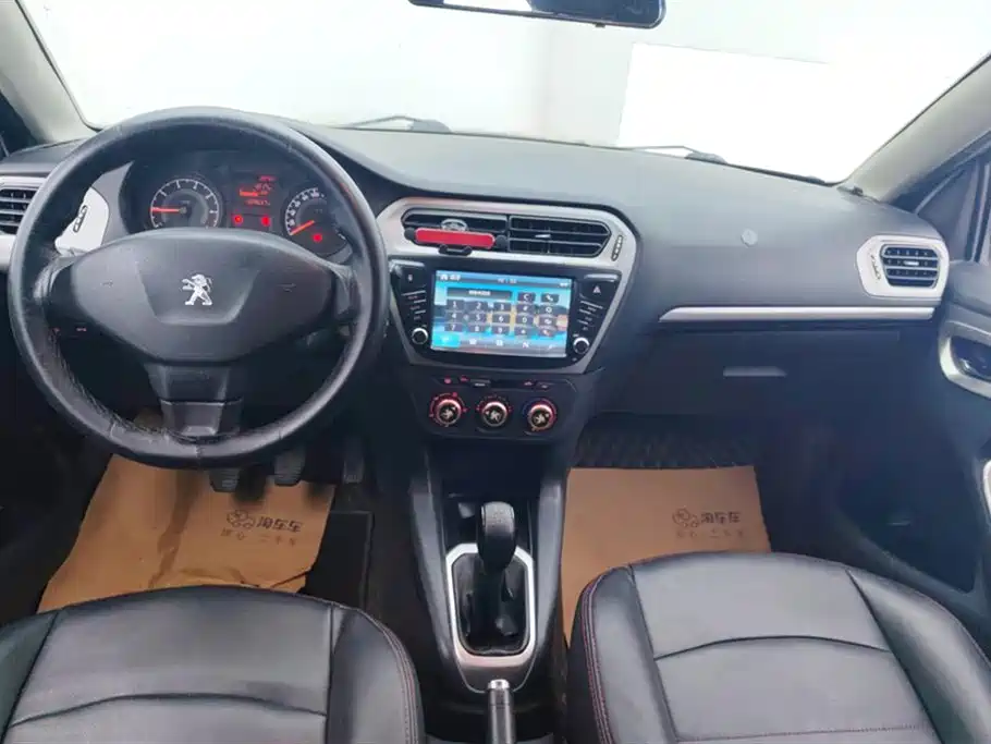 Peugeot 301 2014 1.6L Manual Comfort Edition фото 12