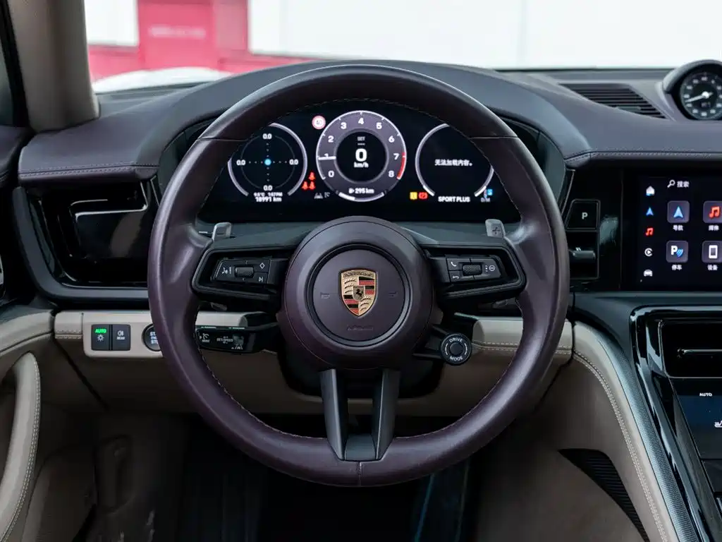 Porsche Panamera 2024 Panamera 2.9T фото 12