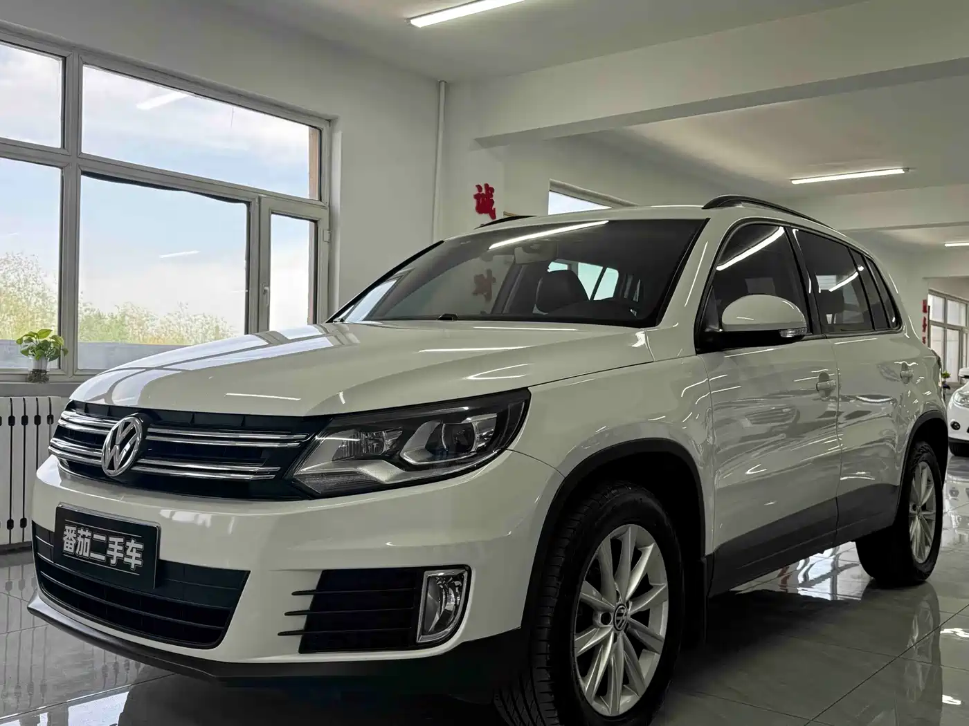 Volkswagen Tiguan 2016 280TSI Automatic 2WD Silk Road Fashion Edition