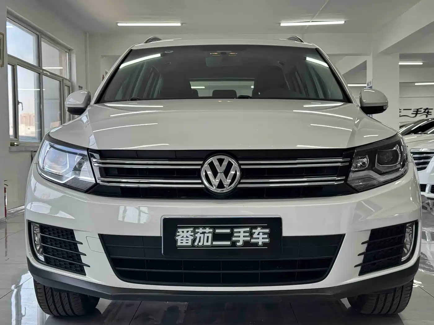 Volkswagen Tiguan 2016 280TSI Automatic 2WD Silk Road Fashion Edition фото 2
