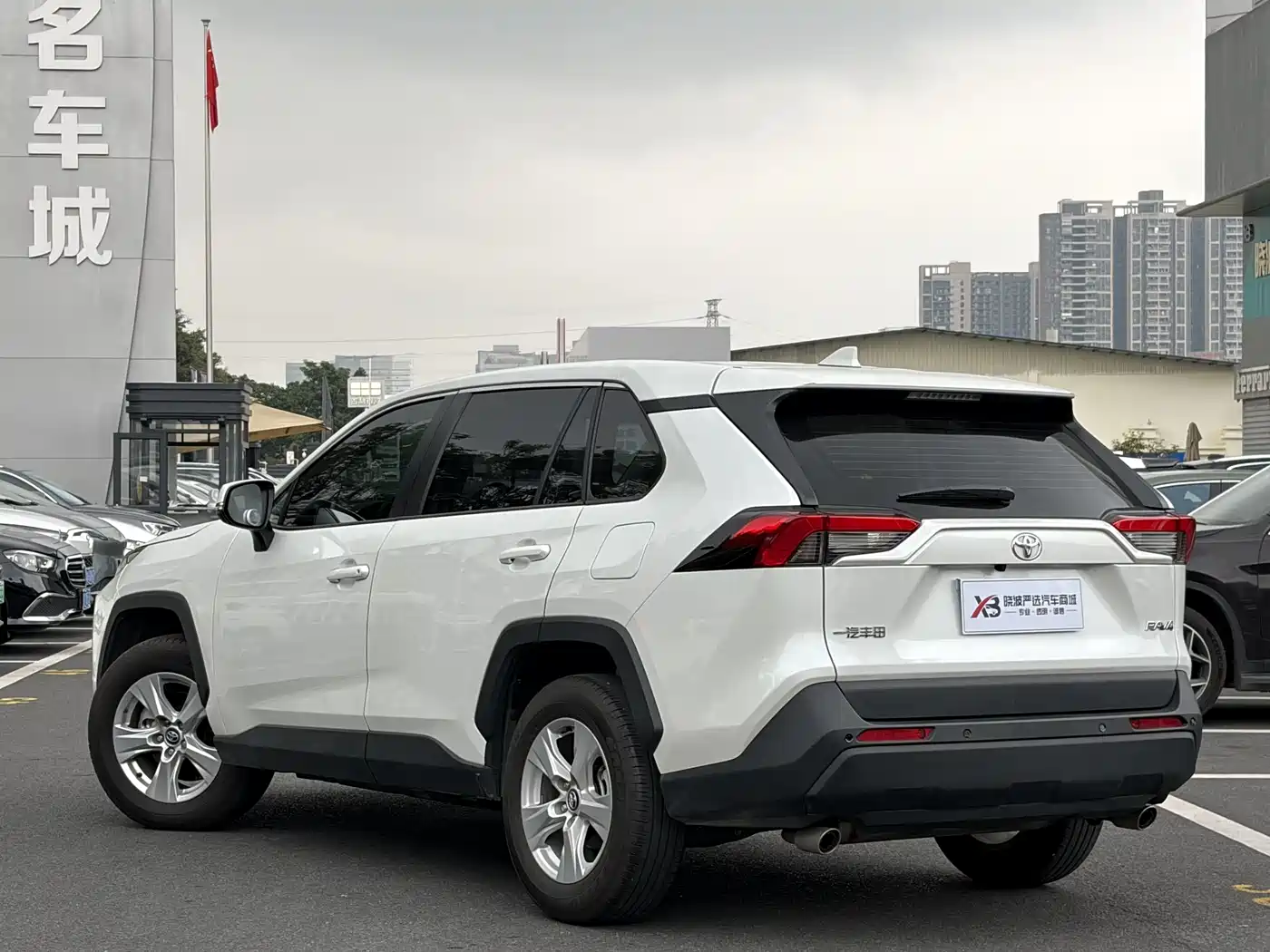 Toyota RAV4 Rongfang 2024 2.0L CVT FWD Urban Edition фото 3