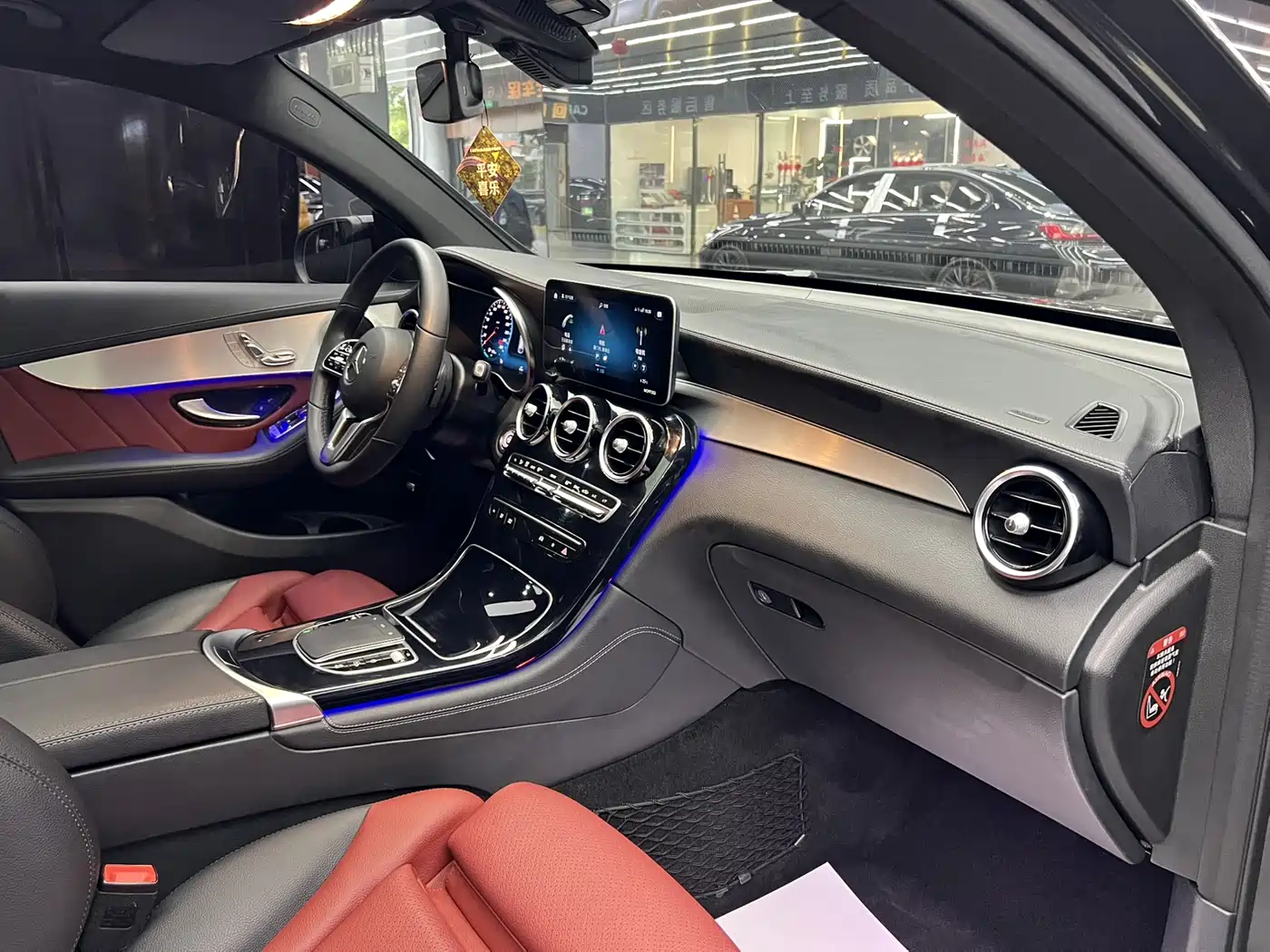 Mercedes-Benz GLC Coupe 2020 GLC 260 4MATIC Coupe SUV фото 8
