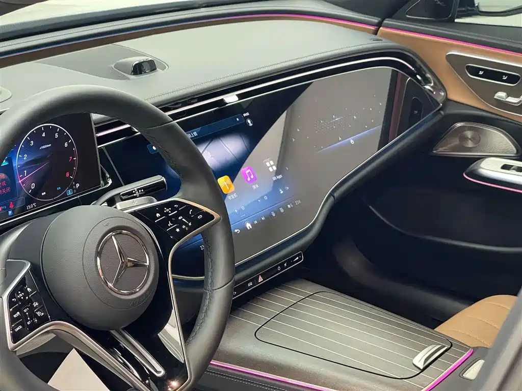 MERCEDES-BENZ E-CLASS