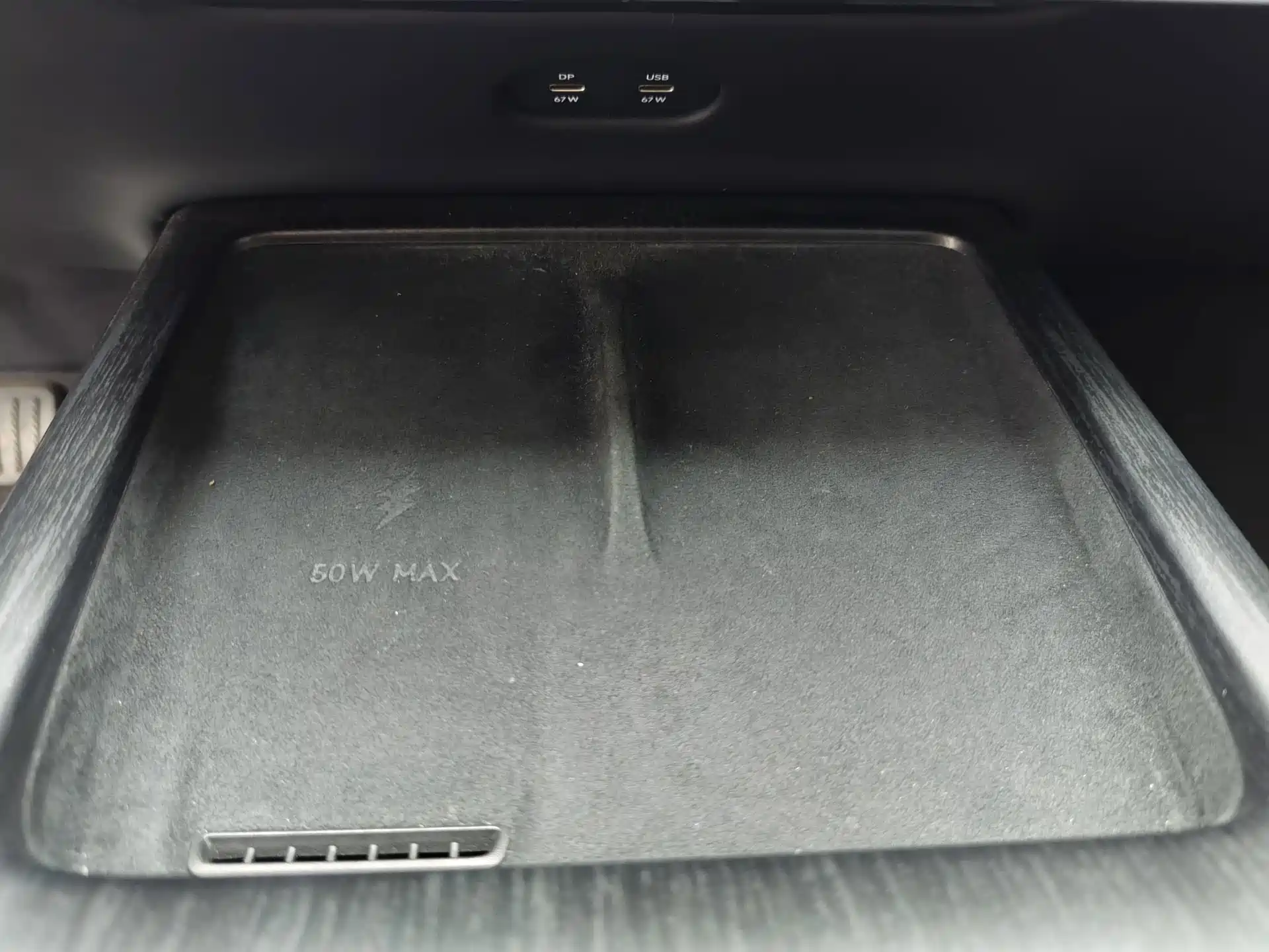 صورة 14 - Xiaomi SU7