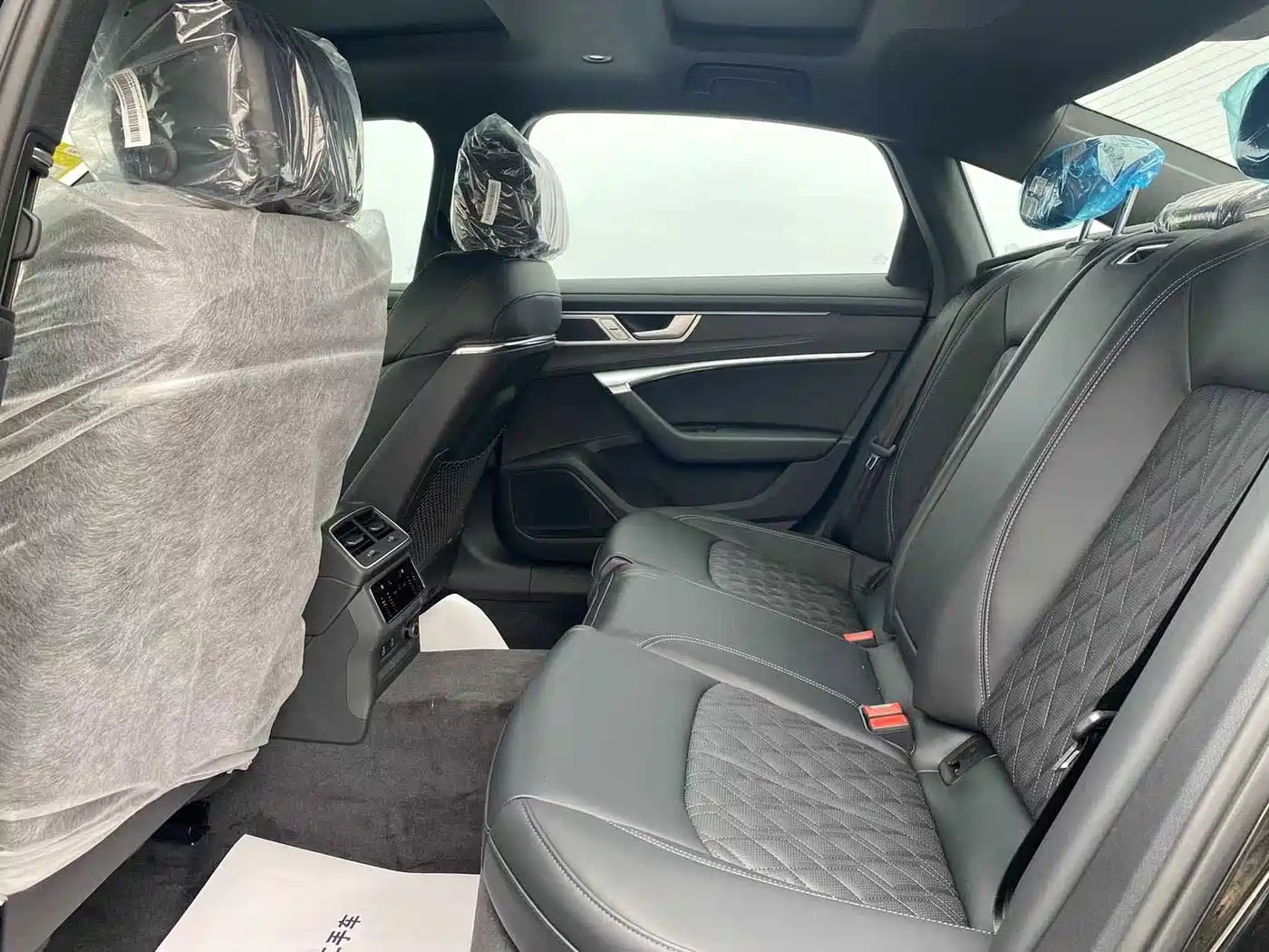 Audi A6L 2025 45 TFSI quattro Premium Sport фото 6