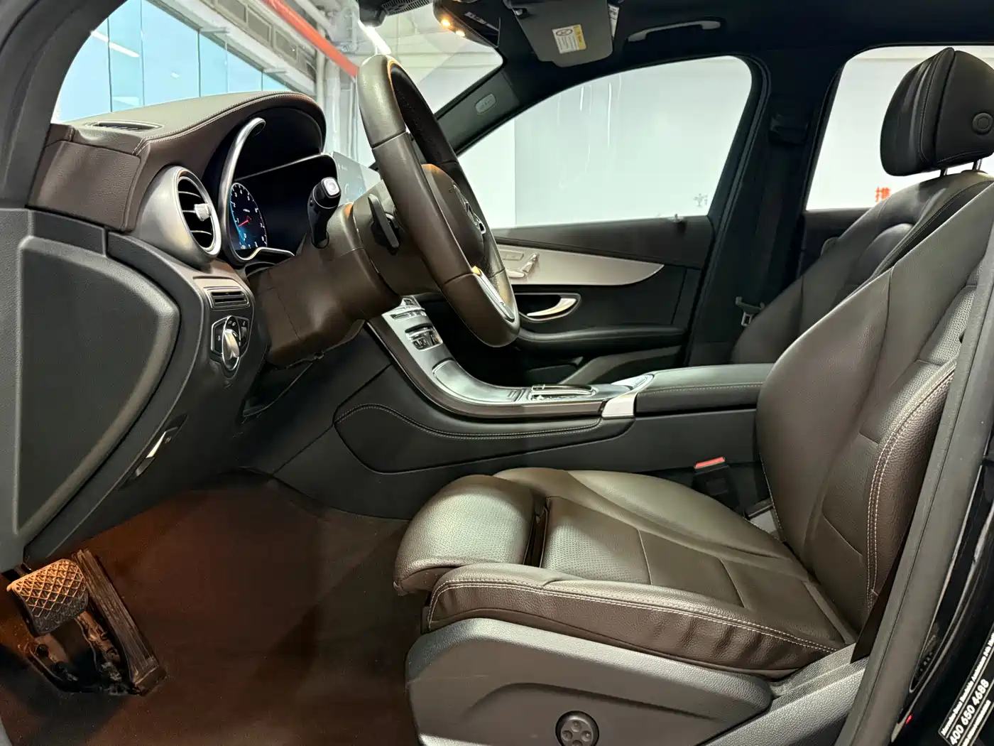 Mercedes-Benz GLC 2022 Facelift GLC 260 L 4MATIC Dynamic фото 10