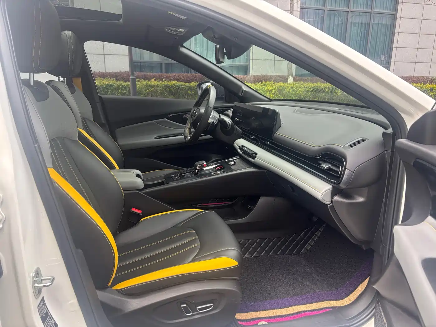 GAC Trumpchi Trumpchi Emkoo 2023 270T DCT J16 Edition фото 7