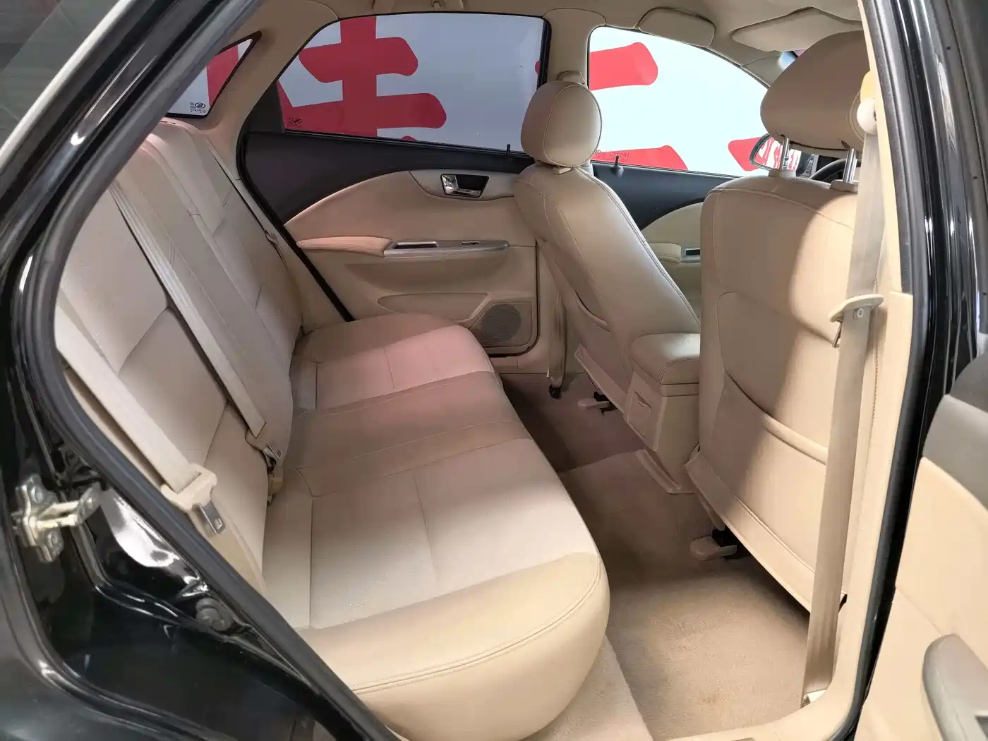 Buick Excelle 2013 1.5L Automatic Classic фото 6