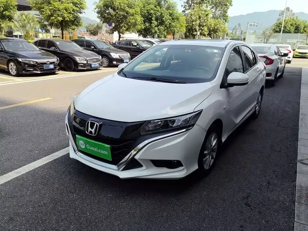 Honda Gienia 2018 2017 1.5L CVT Comfort Edition