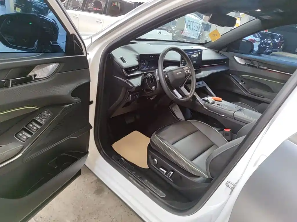 Haval H6S 2022 2022 Model 2.0T 2WD Smart Run Edition
