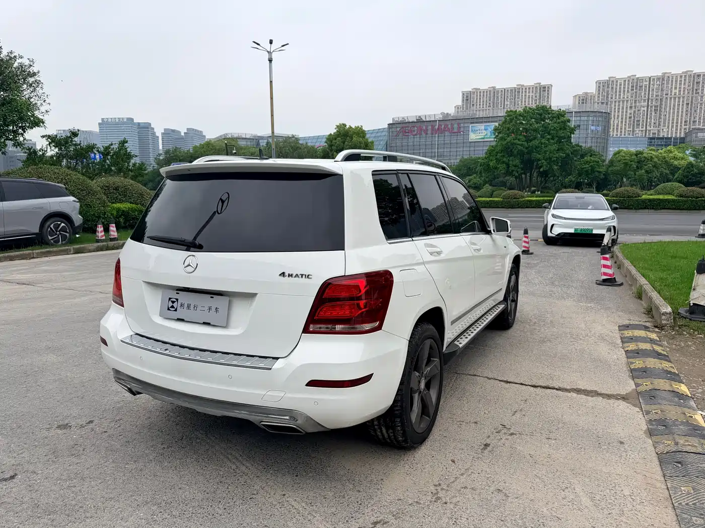 Mercedes-Benz GLK-Class 2015 GLK 260 4MATIC Fashion Ultimate Edition фото 14